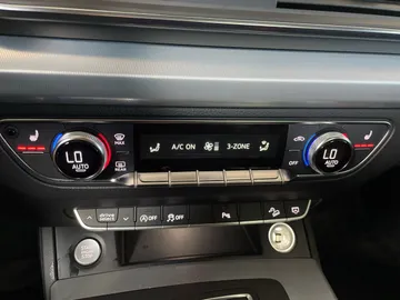 2018 Audi Q5 - image 25