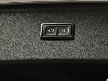 2018 Audi Q5 - image 22