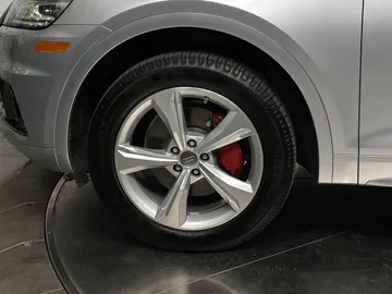 2018 Audi Q5 - image 7