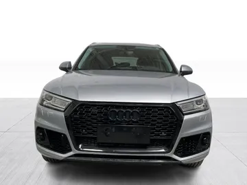 2018 Audi Q5 - image 9