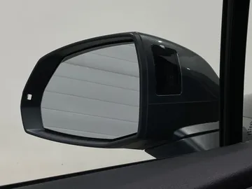 2020 Audi Q7 - image 19