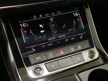 2021 Audi Q7 - image 24