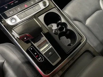 2021 Audi Q7 - image 30