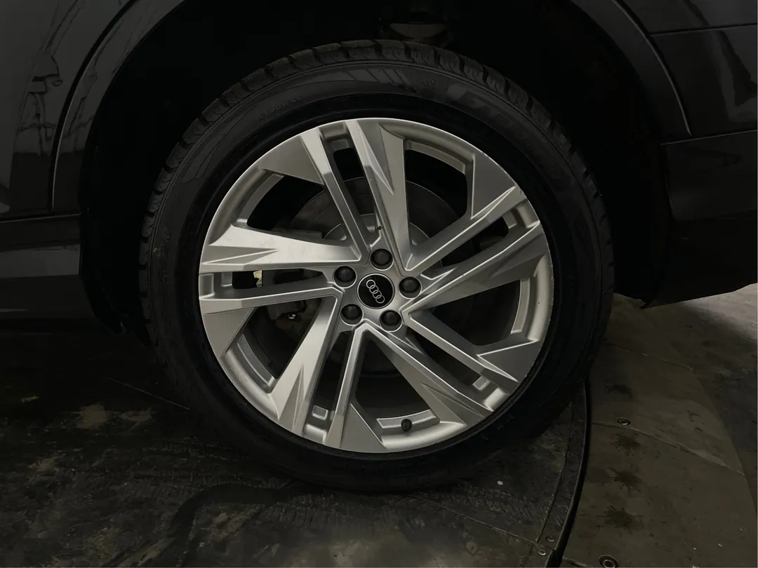 2022 Audi Q7 — photo 6