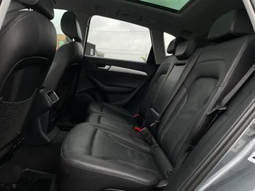 2017 Audi Q5 - image 15