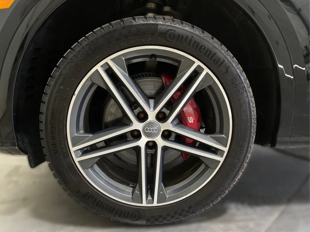 2020 Audi SQ5 — photo 6