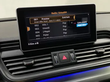 2020 Audi SQ5 - image 32