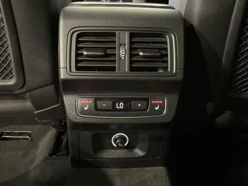2020 Audi SQ5 - image 35