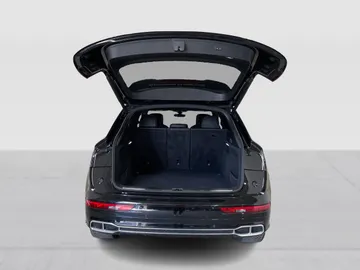 2020 Audi SQ5 - image 14