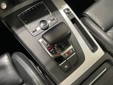 2020 Audi SQ5 - image 31