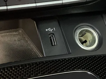 2019 Audi SQ5 - image 30