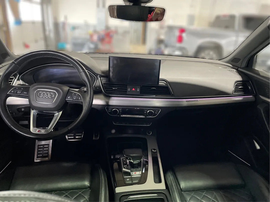 2021 Audi SQ5 — photo 4