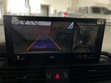2021 Audi SQ5 - image 22
