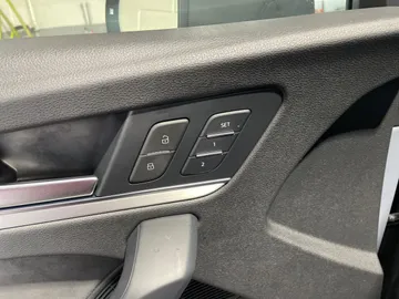 2021 Audi SQ5 - image 19