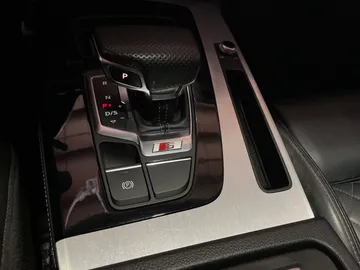 2021 Audi SQ5 - image 30