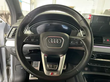 2021 Audi SQ5 - image 18