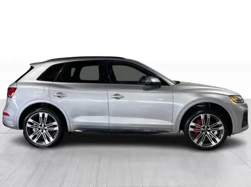 2021 Audi SQ5 - image 2