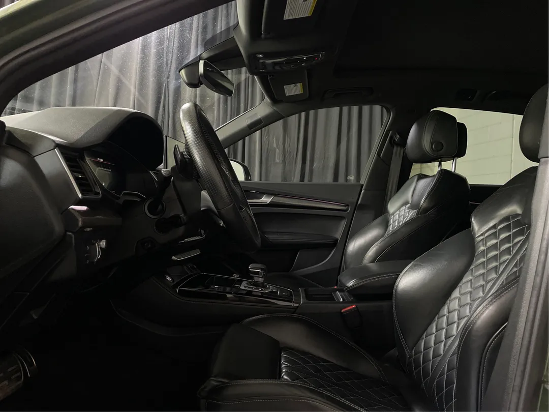 2022 Audi SQ5 — photo 3