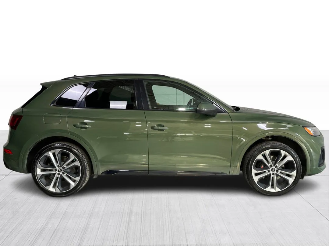 2022 Audi SQ5 — photo 2