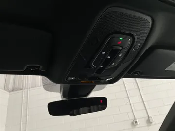 2022 Audi SQ5 - image 17