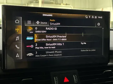 2022 Audi SQ5 - image 35