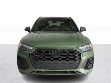 2022 Audi SQ5 - image 9