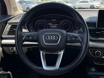 2020 Audi Q5 - image 17