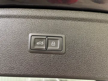 2019 Audi Q5 - image 22