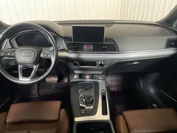 2019 Audi Q5 - image 4