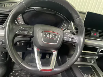 2019 Audi Q5 - image 18