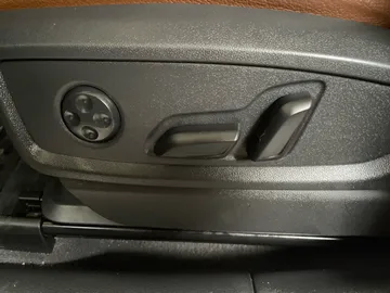 2019 Audi Q5 - image 20