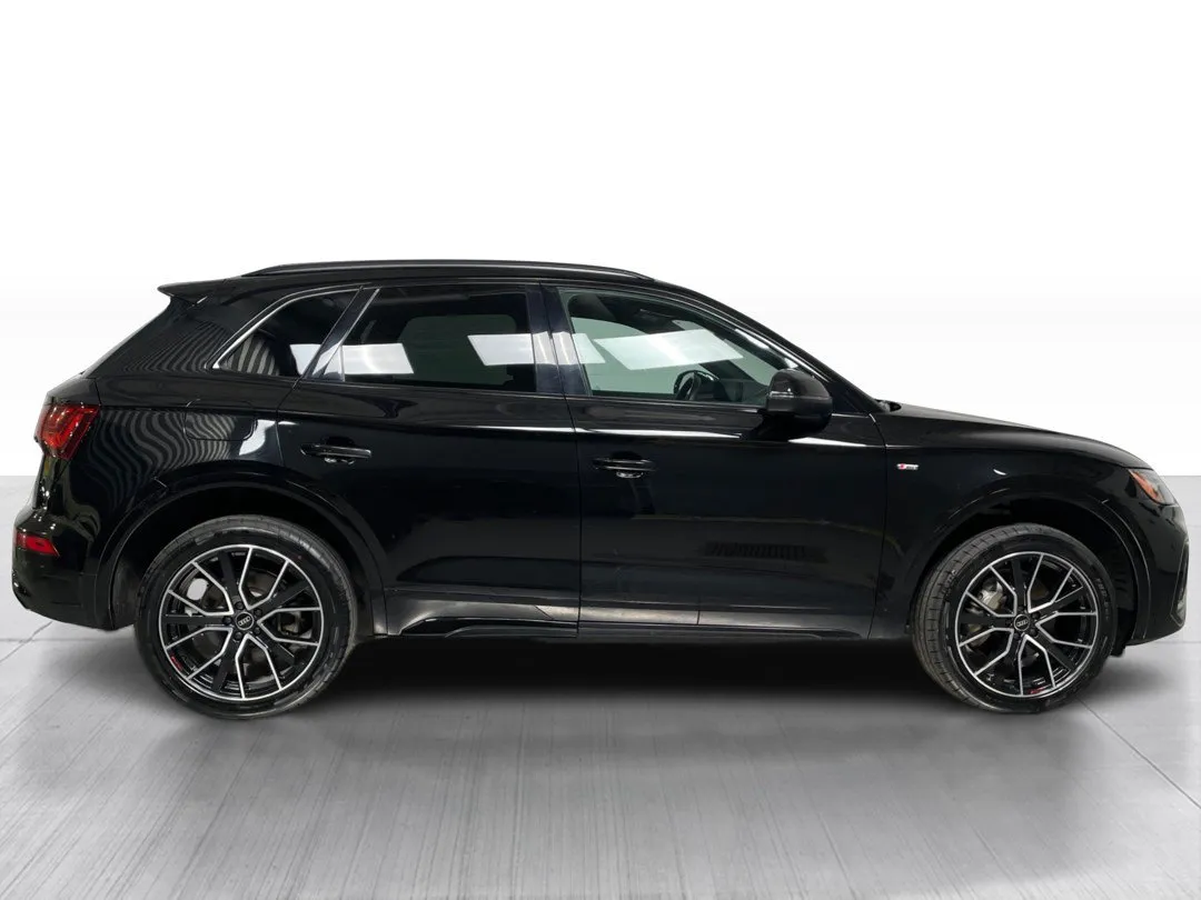 2022 Audi Q5 — photo 2