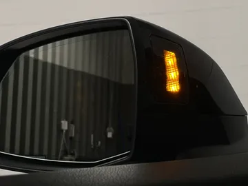 2022 Audi Q5 - image 23