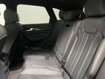 2022 Audi Q5 - image 16