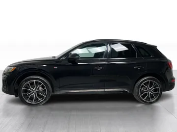 2022 Audi Q5 - image 11