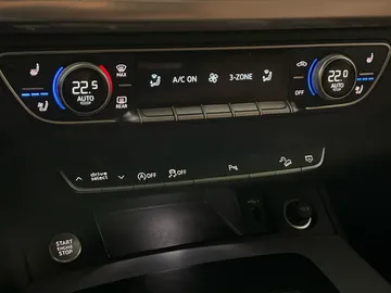 2022 Audi Q5 - image 26