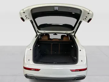 2022 Audi Q5 - image 13