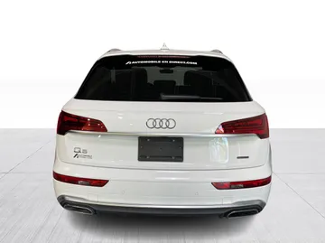2022 Audi Q5 - image 7
