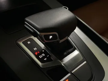 2022 Audi Q5 - image 32