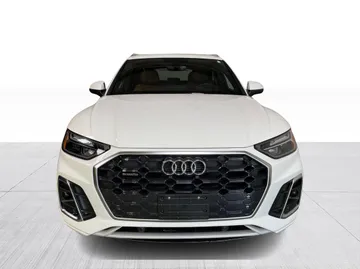 2022 Audi Q5 - image 2