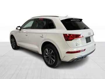2022 Audi Q5 - image 6