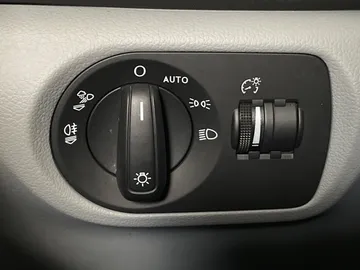 2018 Audi Q3 - image 16