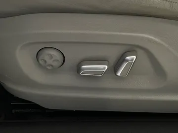 2018 Audi Q3 - image 21