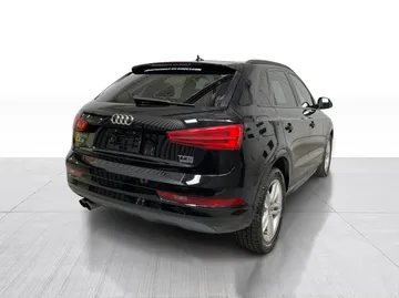 2018 Audi Q3 - image 14