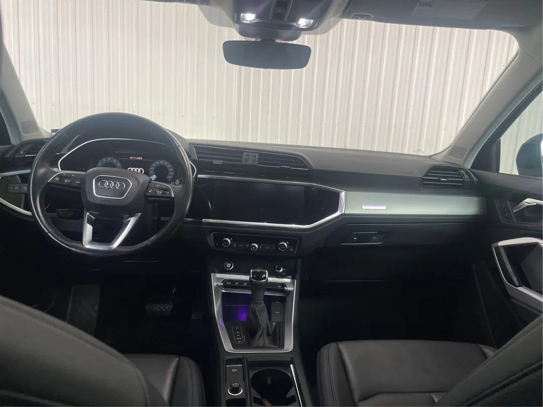 2022 Audi Q3 — photo 4