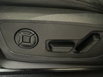 2022 Audi Q3 - image 21