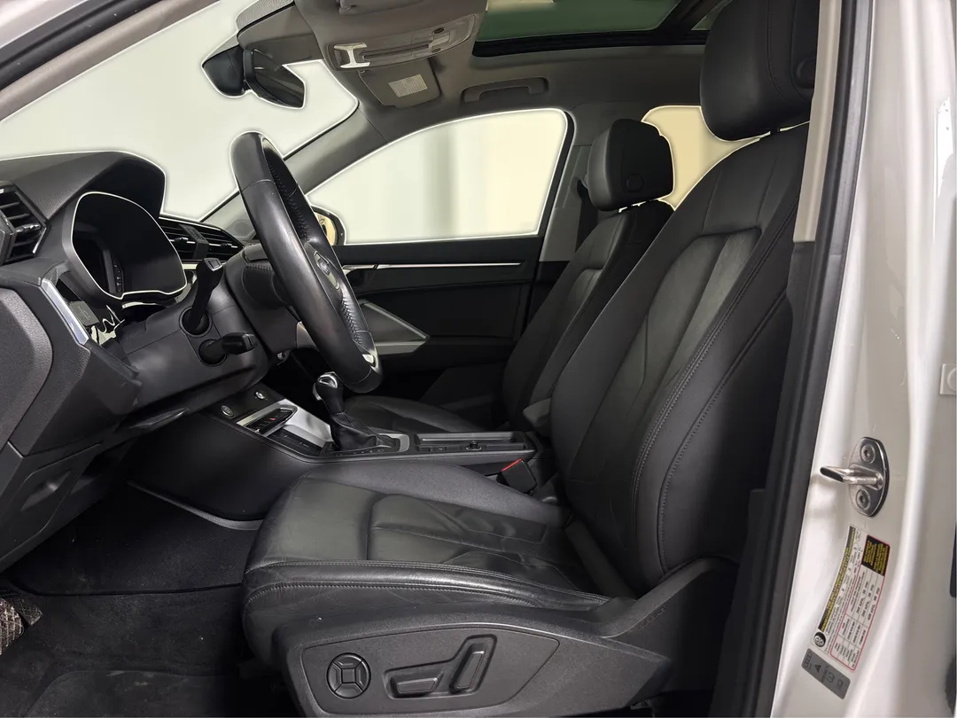 2020 Audi Q3 — photo 3