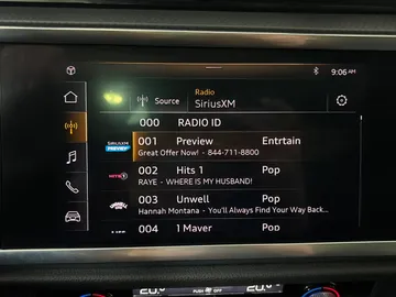 2020 Audi Q3 - image 29