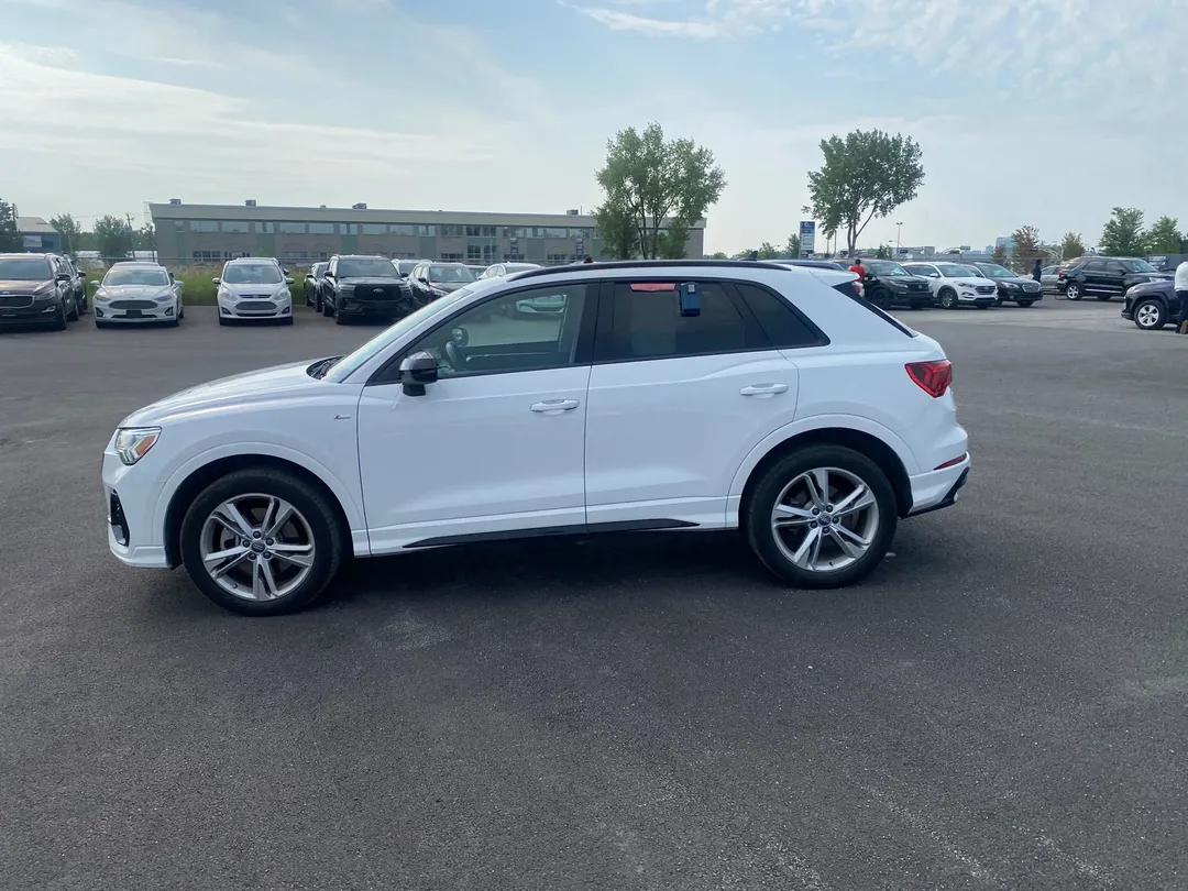 2021 Audi Q3 — photo 4