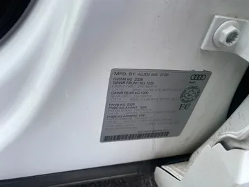 2021 Audi Q3 - image 12